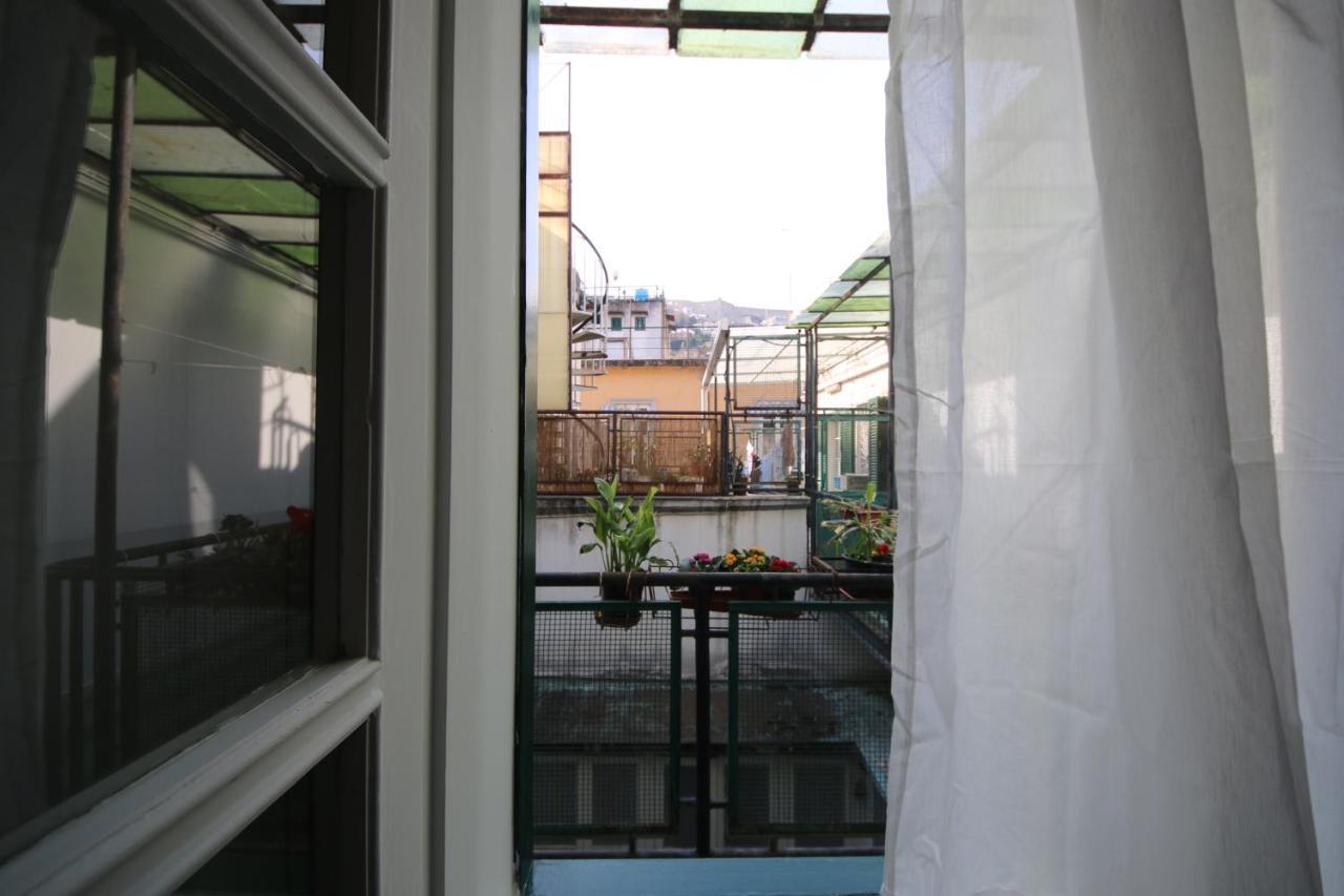 Casa Maulu A Napoli Centro Lägenhet Rum bild